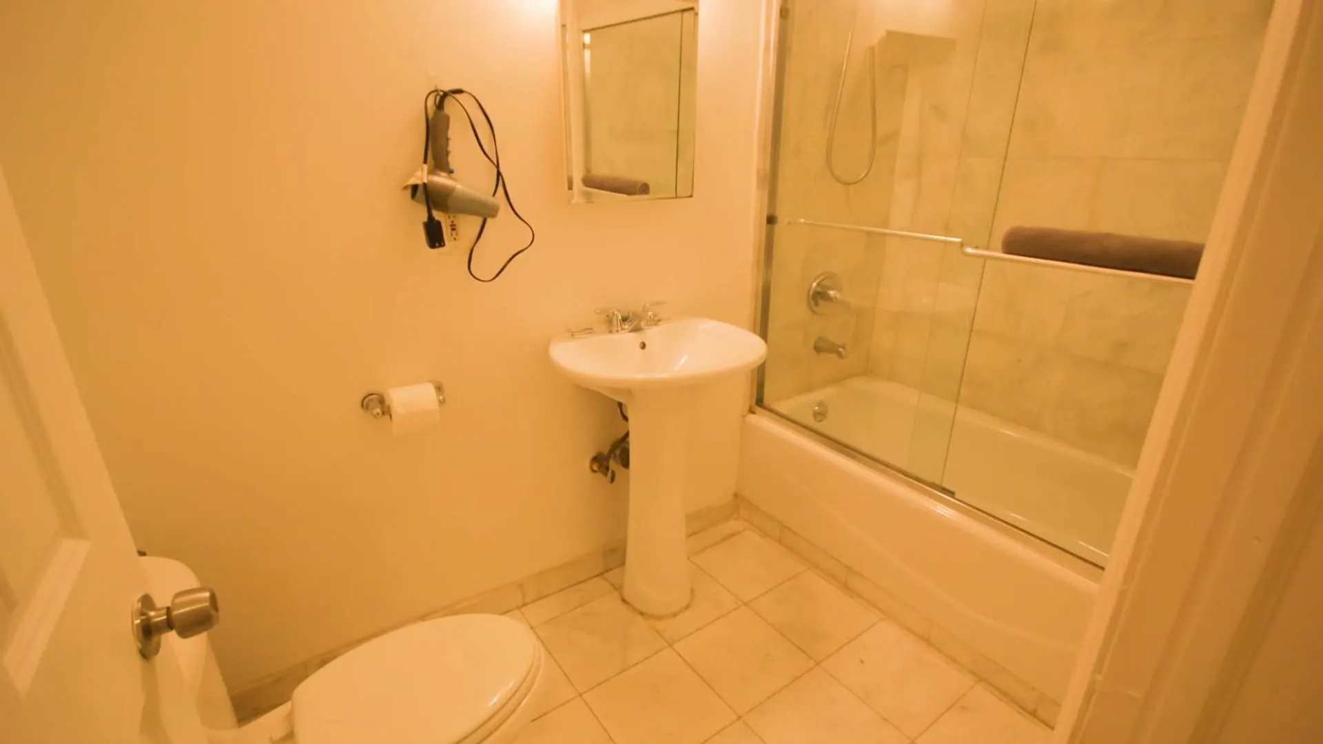 Apartamento Studio Plus - One-Bedroom Apt Nueva York